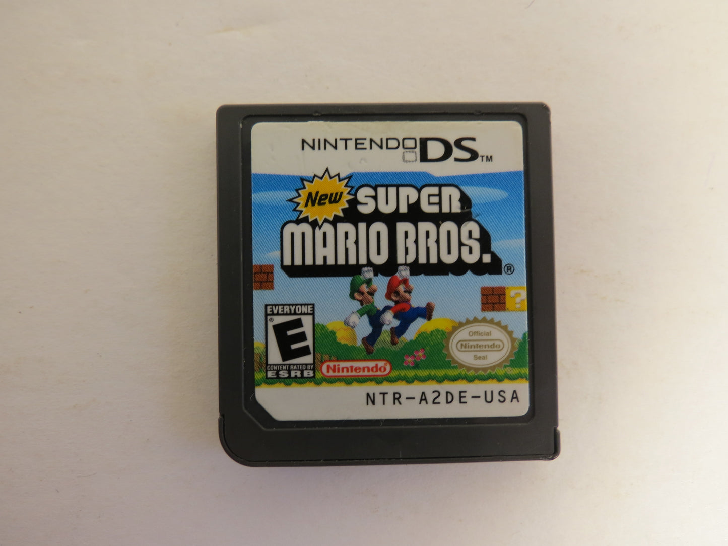 New Super Mario Bros. Nintendo DS Game CIB