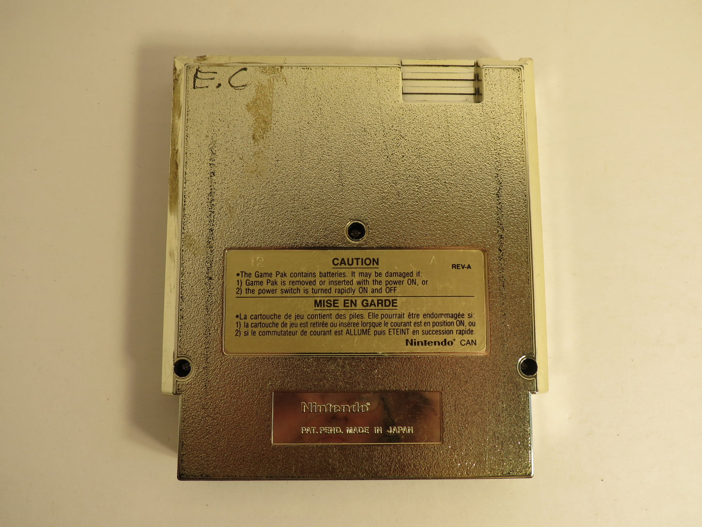 The Legend of Zelda Gold CAN Nintendo NES Game