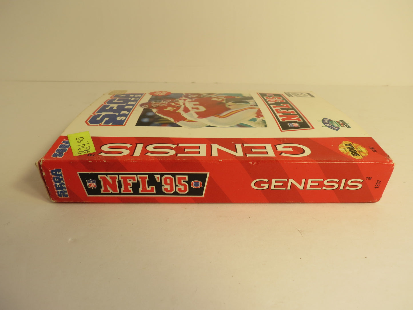 NFL '95 Cardboard Sega Genesis Game CIB