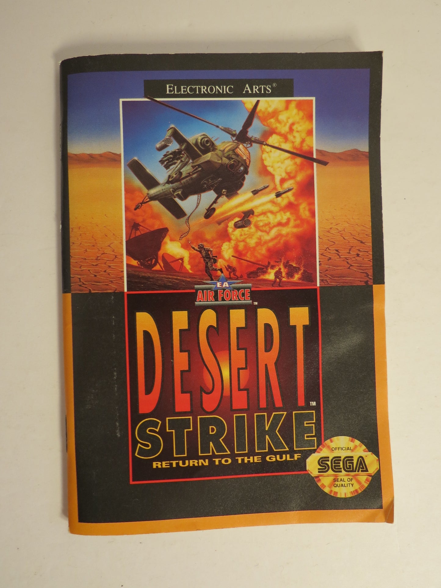 Desert Strike Return to the Gulf Sega Genesis Game CIB