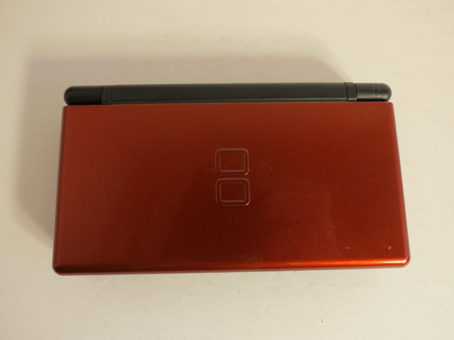 Nintendo DS Lite Console Crimson Red & Charger