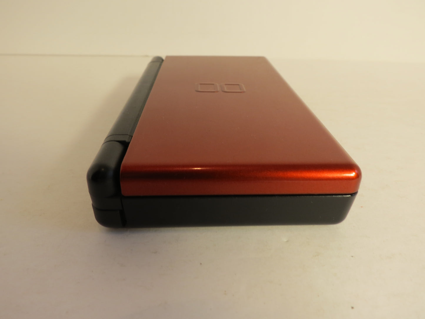 Nintendo DS Lite Console Crimson Red & Charger
