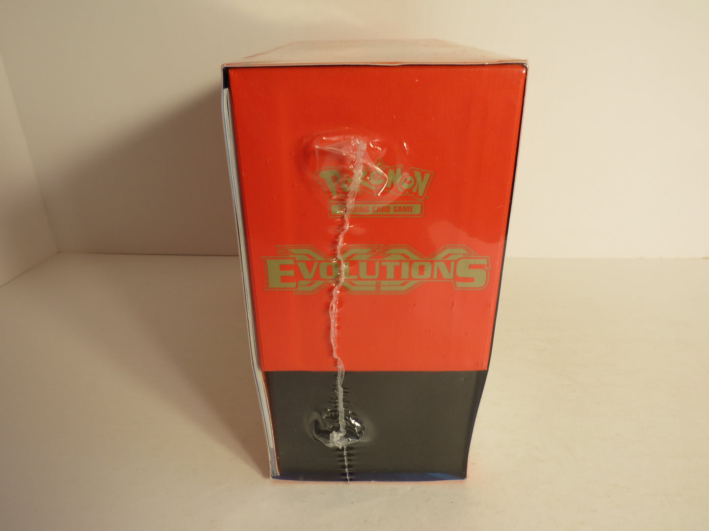 XY Evolutions Mega Charizard Pokemon Elite Trainer Box ETB Sealed Sliced