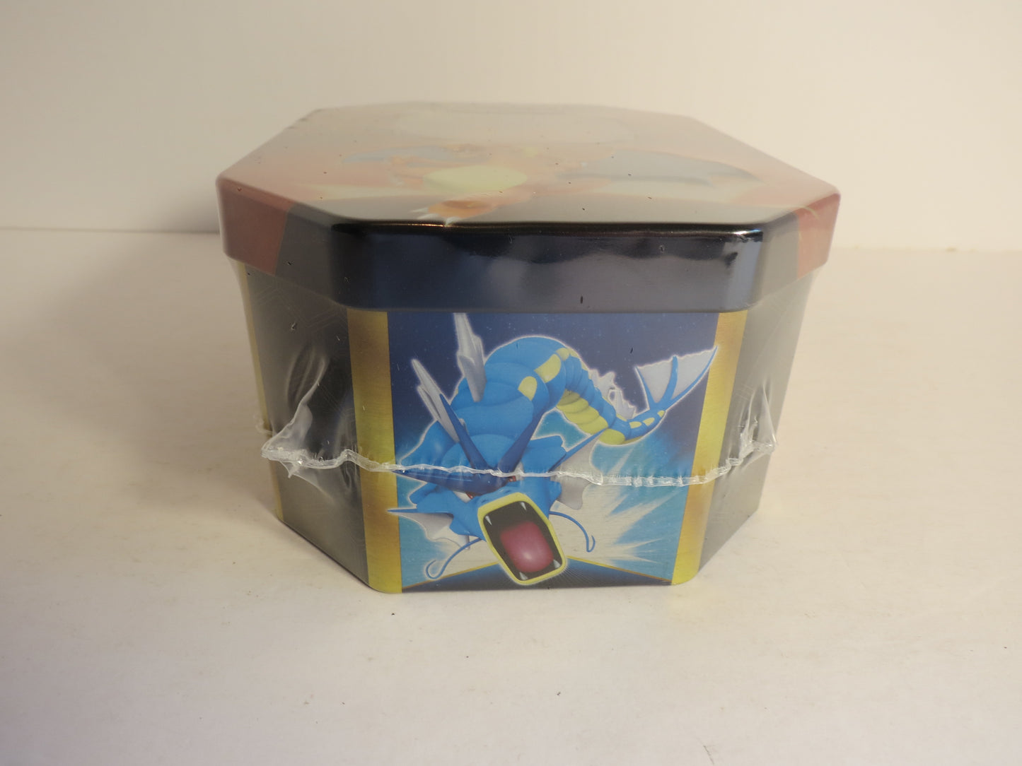 Pokemon Hidden Fates Charizard GX Tin Sealed
