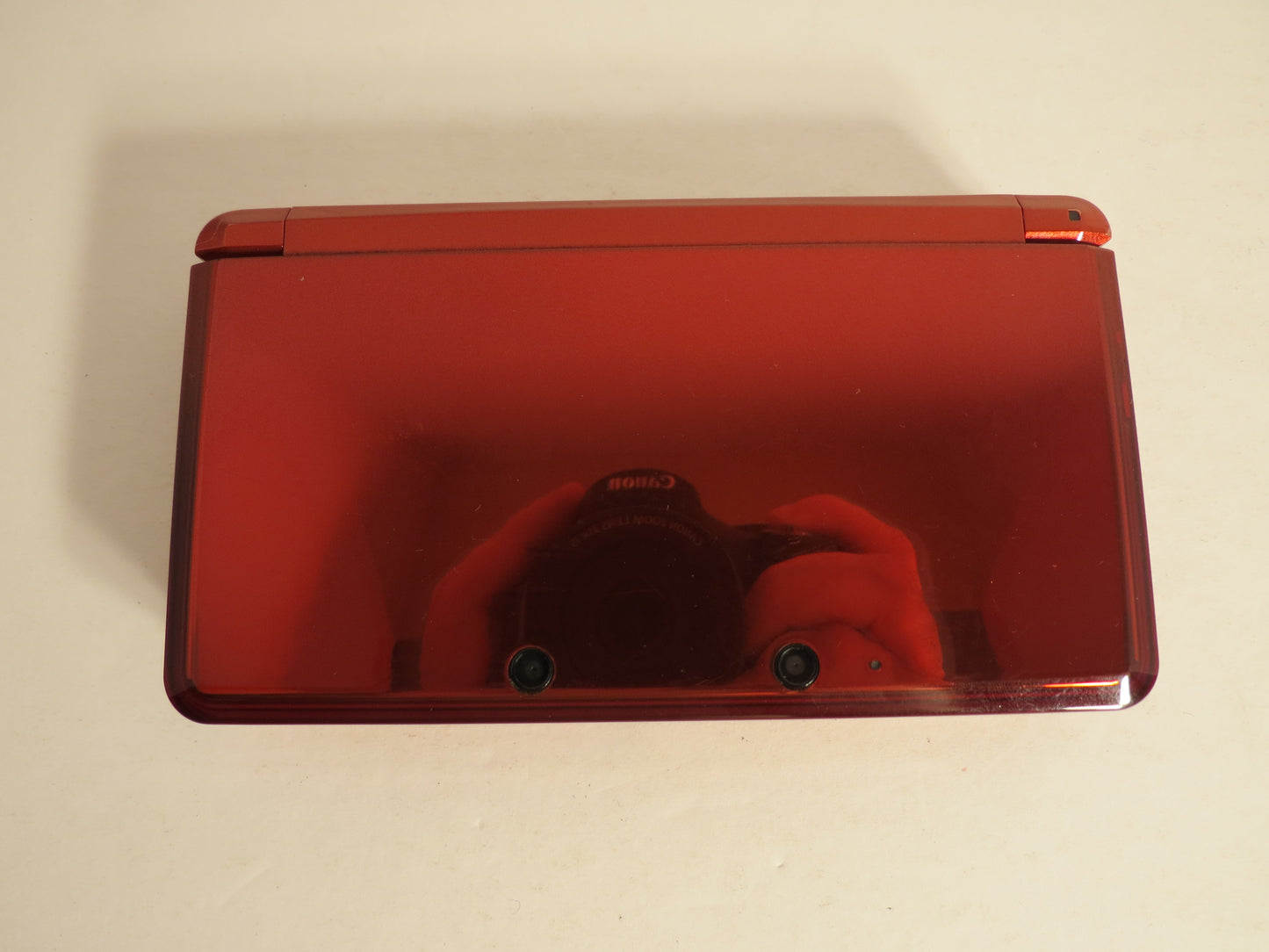 Nintendo 3DS Console CTR-001 Fire Red & Charger