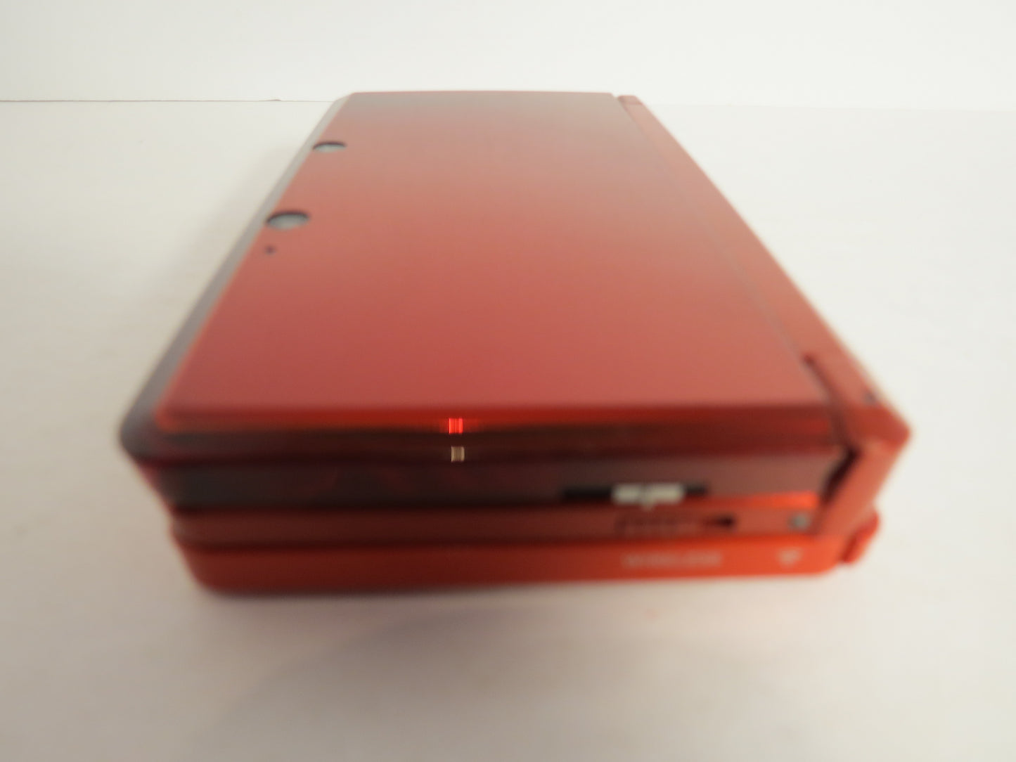Nintendo 3DS Console CTR-001 Fire Red & Charger
