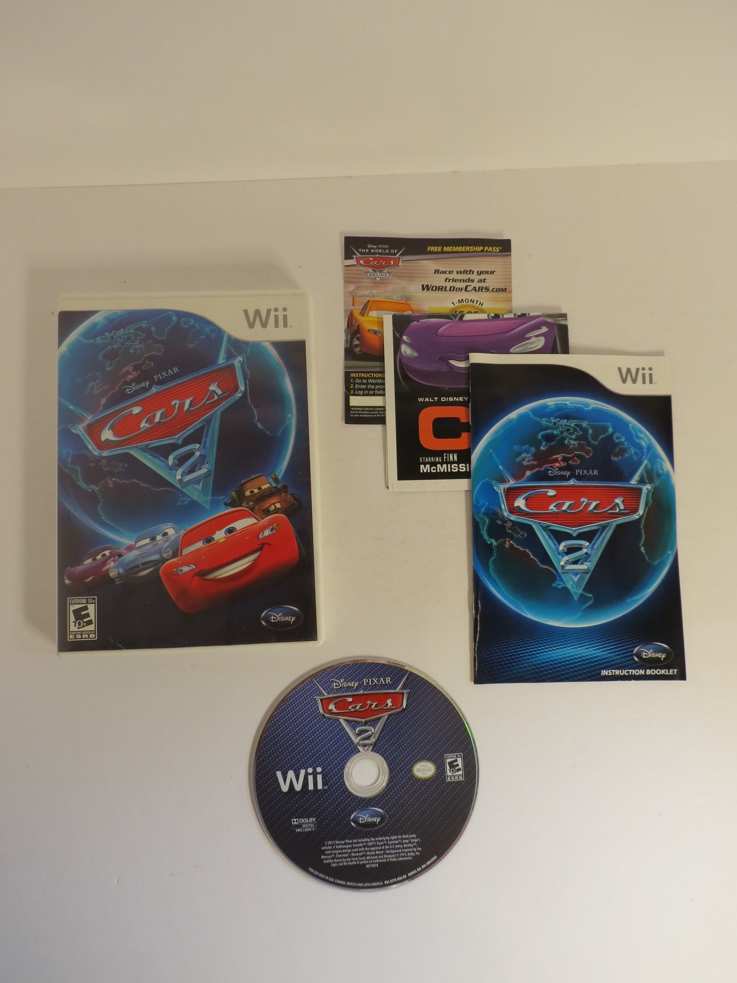 Disney Pixar Cars 2 Nintendo Wii Game CIB