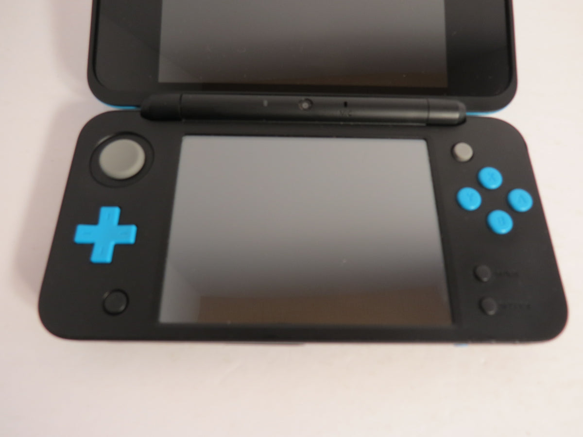 Nintendo New 2DS XL Console Turquoise & Black JAN-001