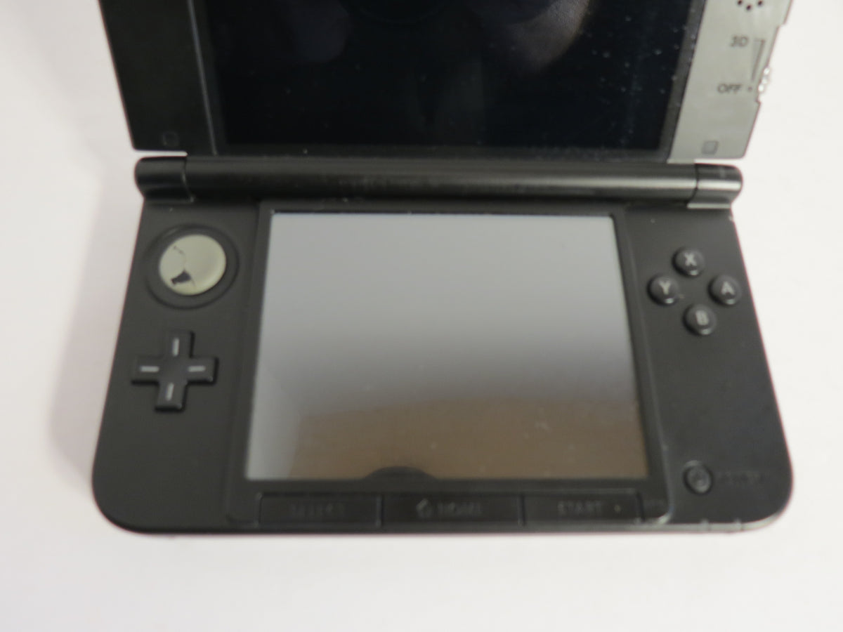 Mario & Luigi Dream Team Nintendo 3DS XL Console SPR-001 Silver & Black With Charger