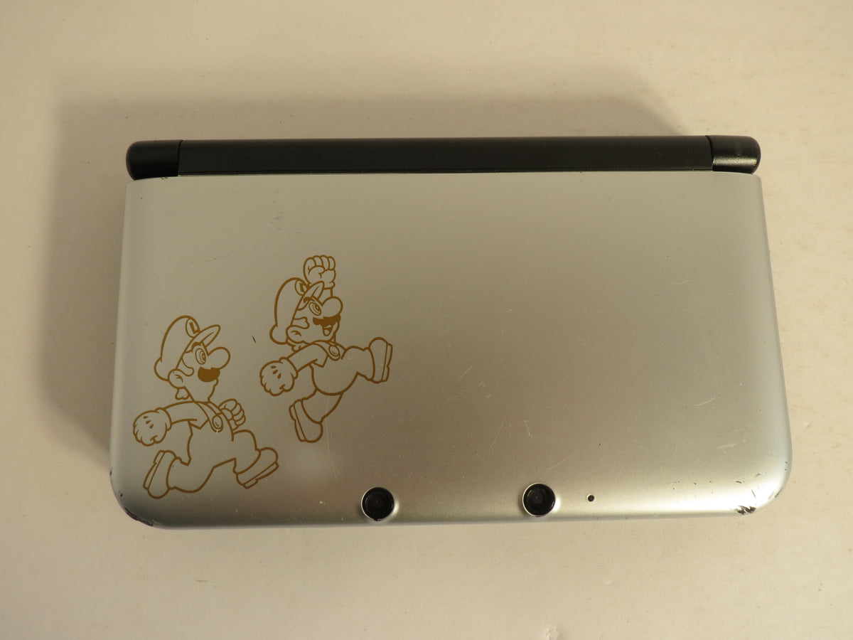 Mario & Luigi Dream Team Nintendo 3DS XL Console SPR-001 Silver & Black With Charger