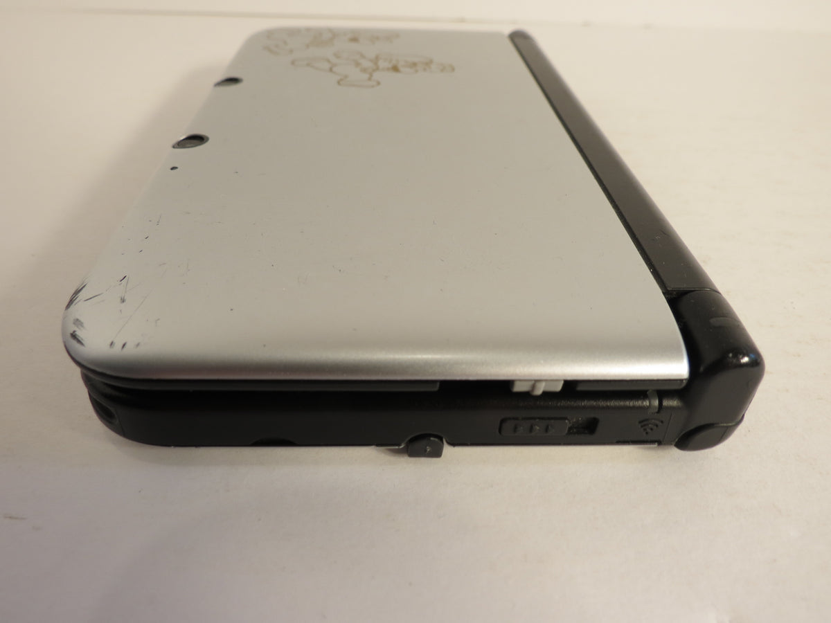 Mario & Luigi Dream Team Nintendo 3DS XL Console SPR-001 Silver & Black With Charger