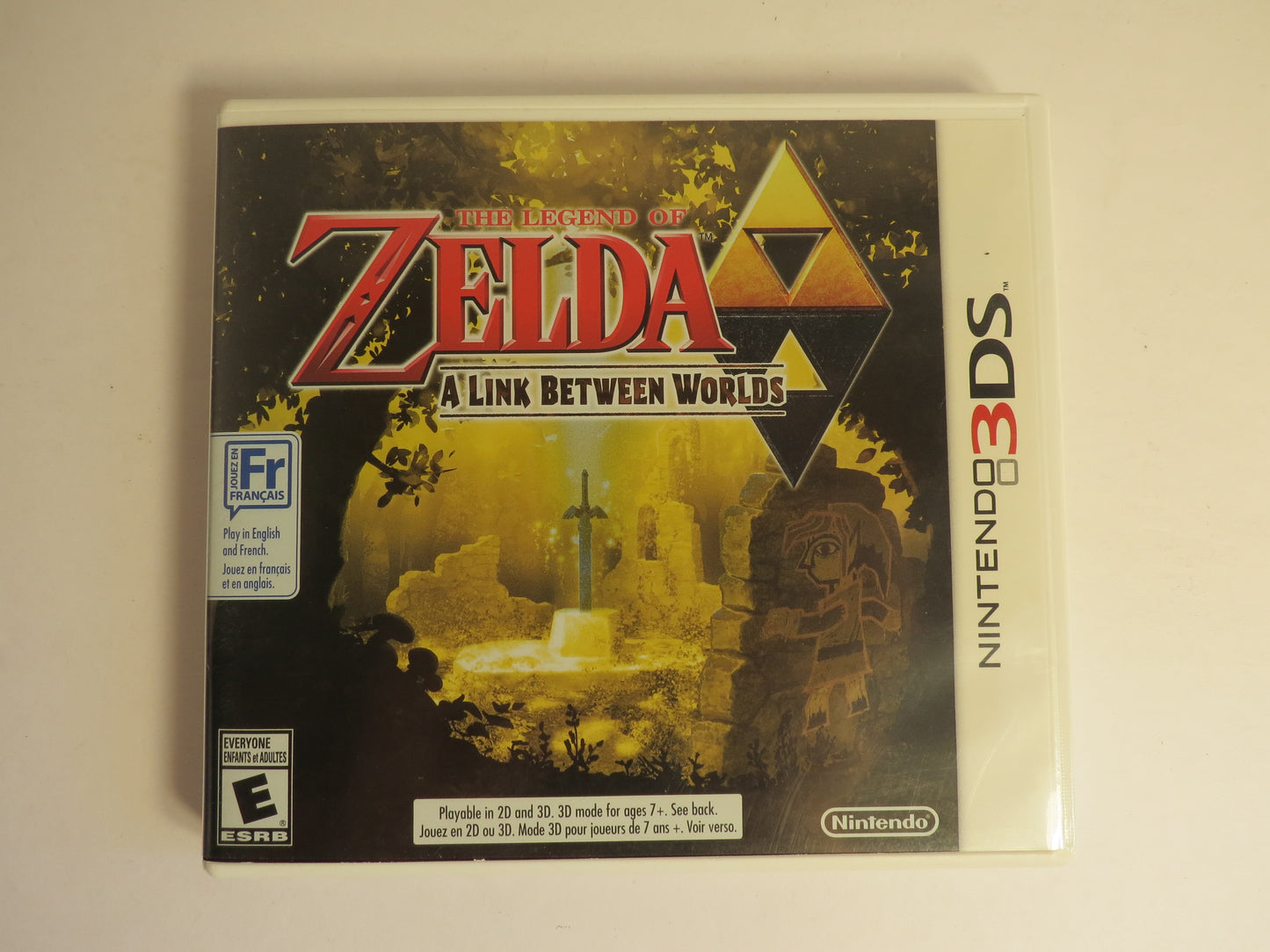 Legend of Zelda A Link Between Worlds Nintendo 3DS Game