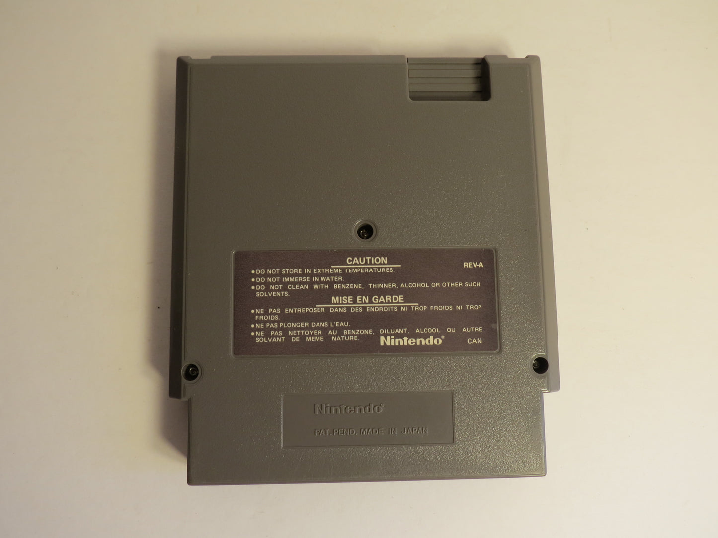 Super Mario Bros. CAN Nintendo NES Game
