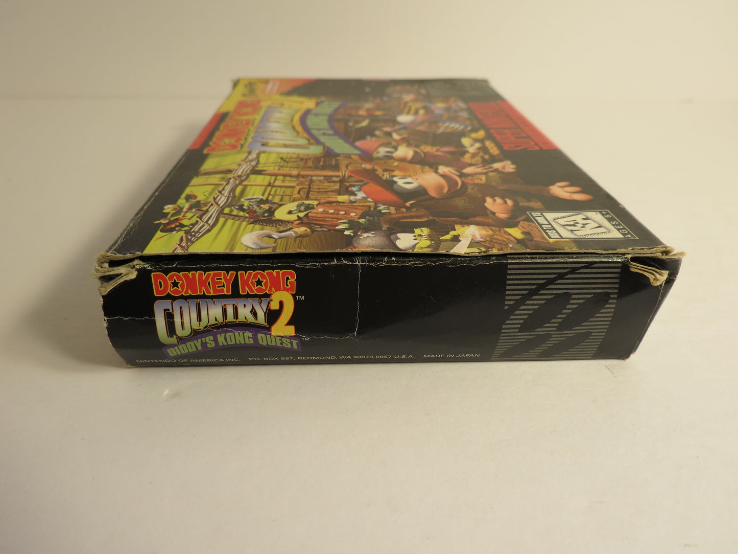 Donkey Kong Country 2: Diddy's Kong Quest CIB Super Nintendo SNES Game CIB