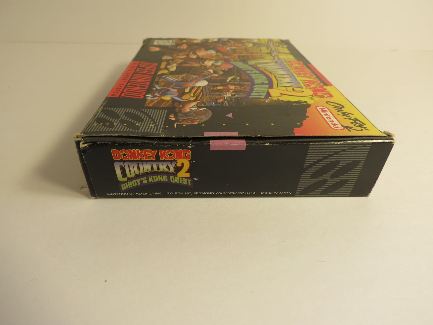 Donkey Kong Country 2: Diddy's Kong Quest CIB Super Nintendo SNES Game CIB