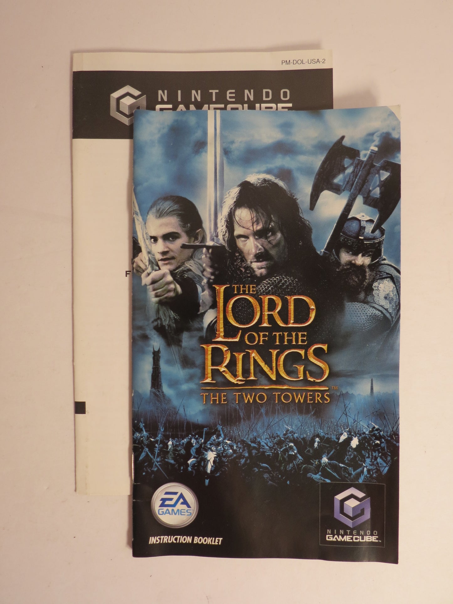 The Lord of the Rings: The Two Towers Player's Choice Nintendo Gamecube Game CIB