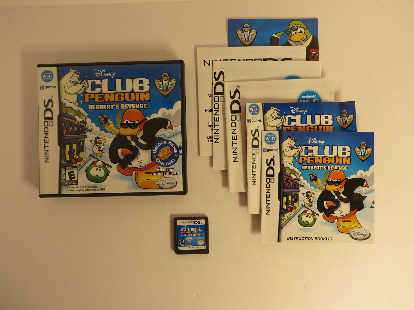 Club Penguin Herbert's Revenge Nintendo DS Game CIB